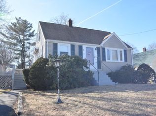 8 Lewis Dr, Randolph, MA 02368