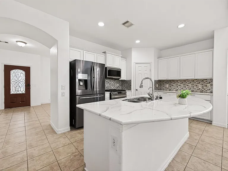5519 Jay Thrush Dr — Photo 11