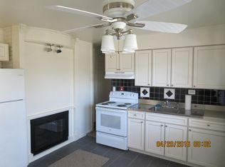 90 Hamlet Rd, Levittown, NY 11756