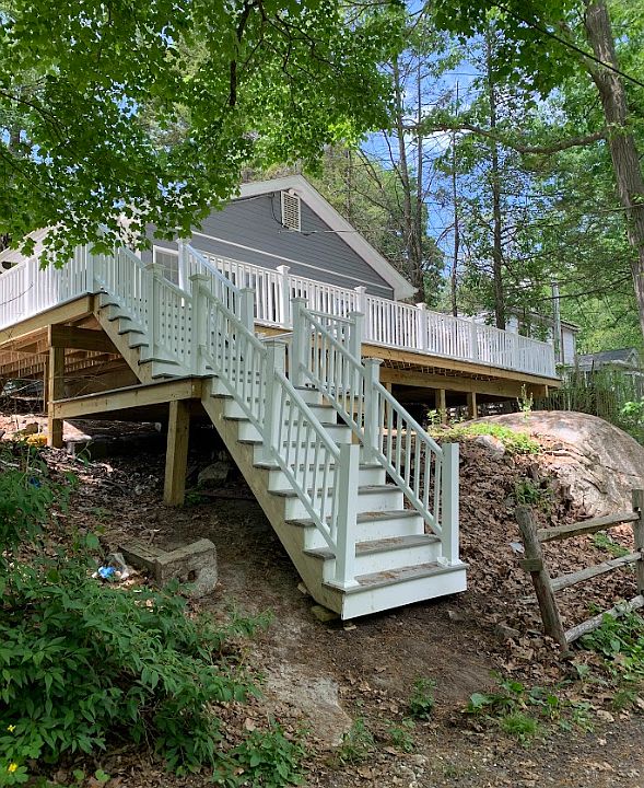 1st image of 13 Crescent Dr