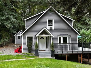 8233 NE 169th Street, Kenmore, WA 98028