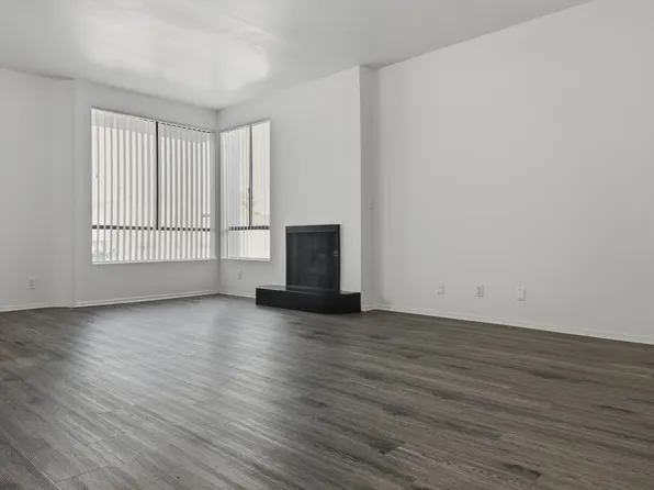 4343 Whitsett Ave APT 201, Studio City, CA 91604