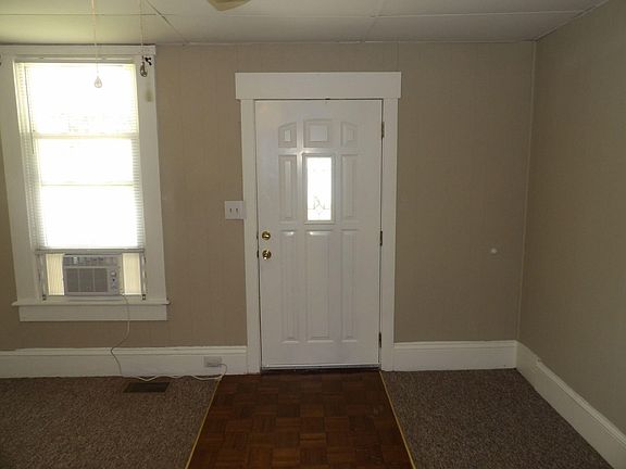 5th image of 400 Noel Ave