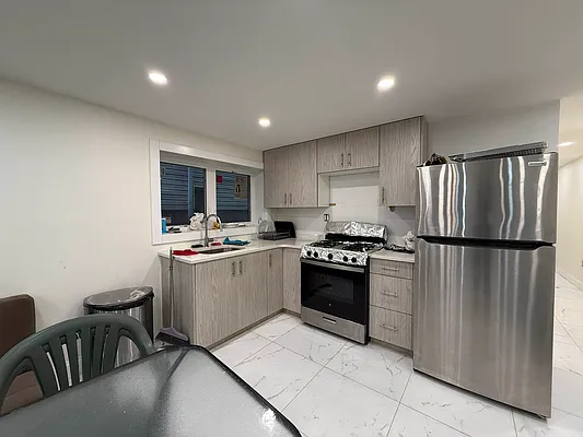 Rented by Oxford Property Group | media 1