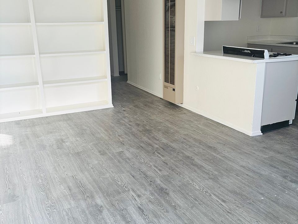 1st image of 216 Cypress Ave #H