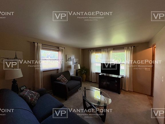 3rd image of 132 Beaupre St
