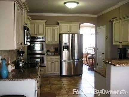 3rd image of 315 Whispering Meadows Dr