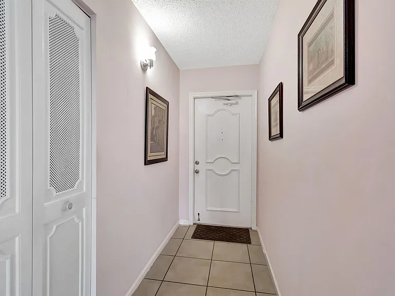 14623 Bonaire Blvd #502 — Photo 31