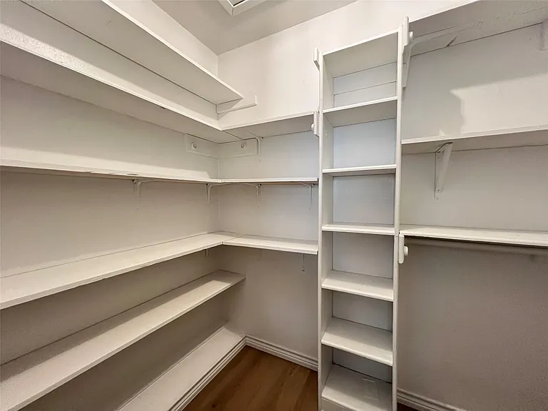 3310 Hycreek Dr #1 — Photo 9