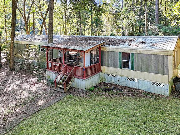 2nd image of 79183 Honeysuckle Estates Loop