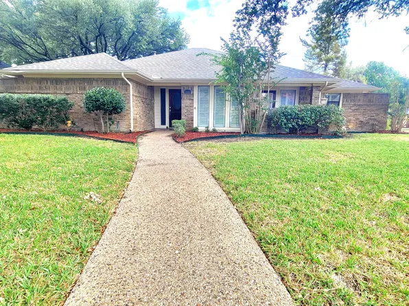 2302 Lone Oak Trl, Garland, TX 75044