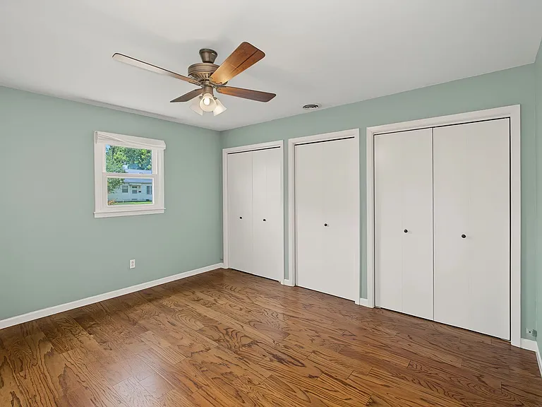 1205 S Cottage Grove Ave — Photo 27
