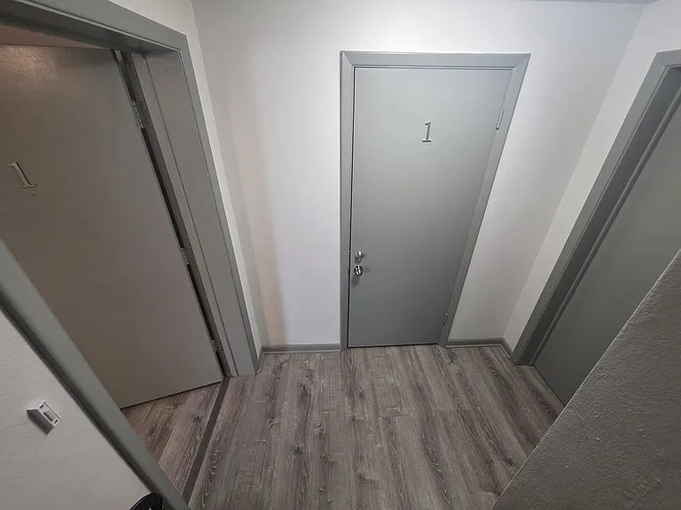 518 George St — Photo 2