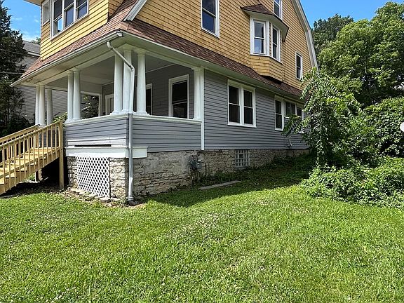 3rd image of 3006 Glenway Ave