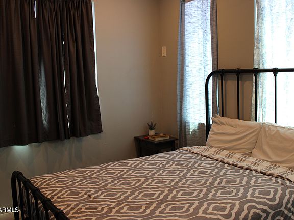 4th image of 1233 S 15TH Drive