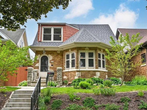 1307 East Oklahoma AVENUE, Milwaukee, WI 53207