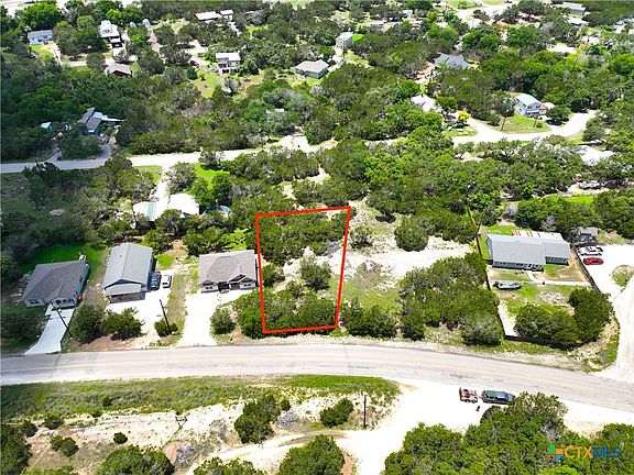 2nd image of 329 Canyon Springs Dr
