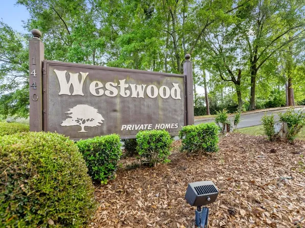 208 Westwood Dr, Tallahassee, FL 32304