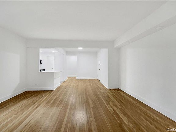 4th image of 3840 Greystone Avenue #3I