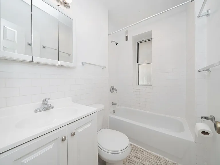 53 W 106th St #4-B — Photo 4