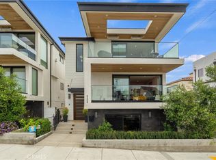 222 2nd St, Hermosa Beach, CA 90254