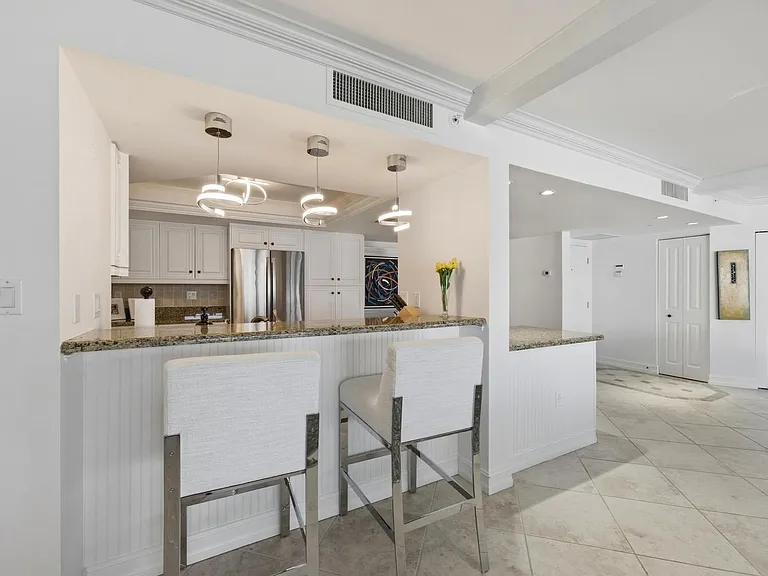 4751 Gulf Shore Blvd N #Penthouse 7 — Photo 12