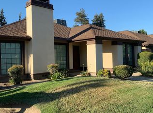 416 E Prosperity Ave, Tulare, CA 93274