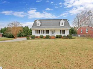 205 Parsons St, Mauldin, SC 29662