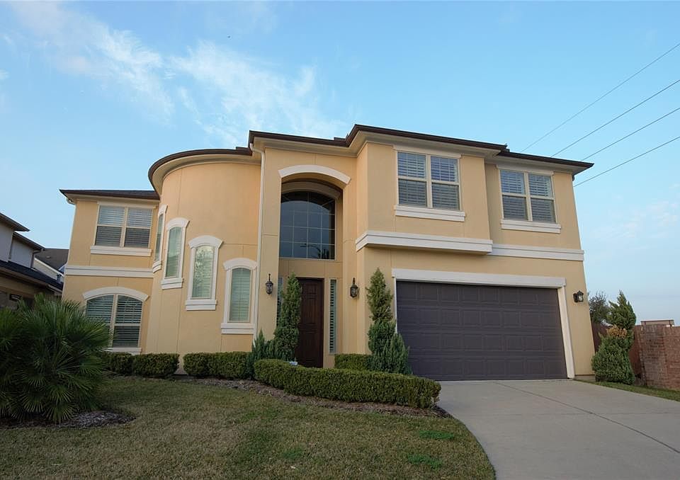 1st image of 14302 Kingston Cove Ln
