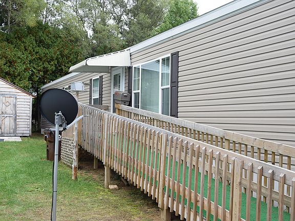 4th image of 606 Bjornson St