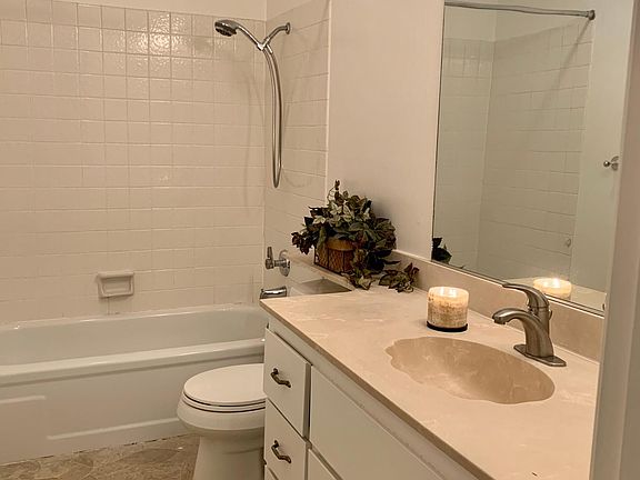 5th image of 49 Showers Dr APT N171