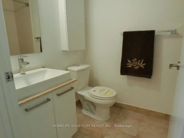 12 York St #601 — Photo 14