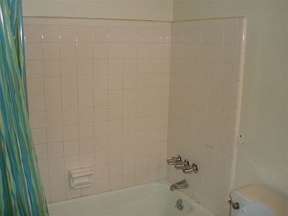 4th image of 4142 Oak Park Dr SE