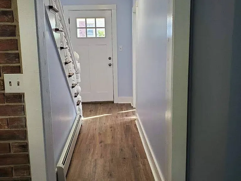 2 Mountain Ave — Photo 8
