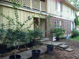 292 Hereford Dr #B, Conroe, TX 77304