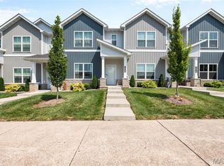 208 W State St, O'Fallon, IL 62269