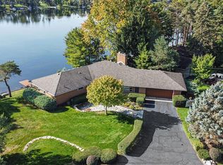 819 Abseguami Trl, Lake Orion, MI 48362