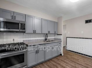 216 Graham Rd, Florissant, MO 63031