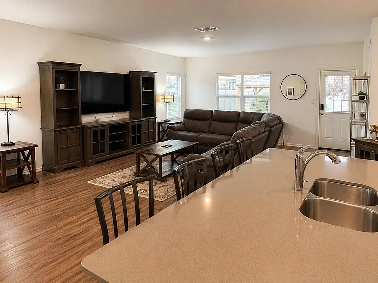 108 Blue Blaze Trl — Photo 3