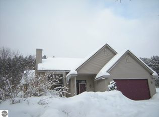 5887 Deer Trail Dr, Traverse City, MI 49684
