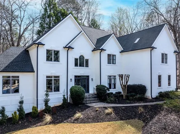 4500 River Mansions Trce, Berkeley Lake, GA 30096