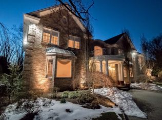 106 Roberts Rd, Englewood Cliffs, NJ 07632