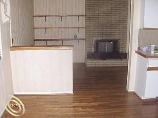 3rd image of 513 Worchester St
