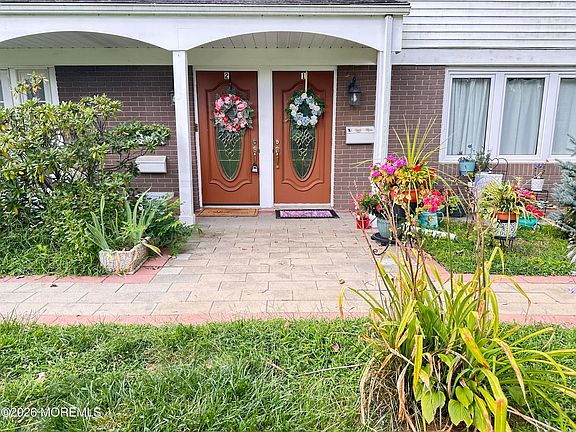 2nd image of 1 Thompson Drive