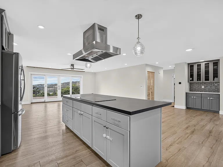 2517 Read Ave — Photo 13