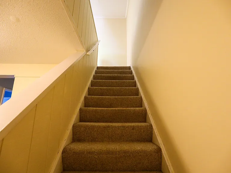 111 Brook Holw — Photo 9