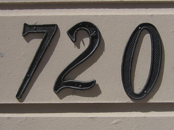 4th image of 720 N Via Colinas