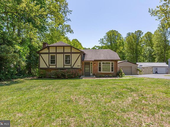 5th image of 655 Holly Corner Rd