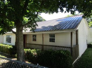 113 Smith Ave, Cynthiana, KY 41031