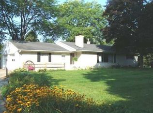 6185 Lounsbury Rd, Williamston, MI 48895